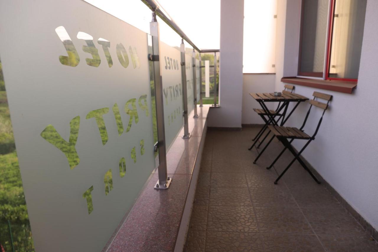 Prity Sport Botique Hotel Gorna Oryakhovitsa Exterior foto